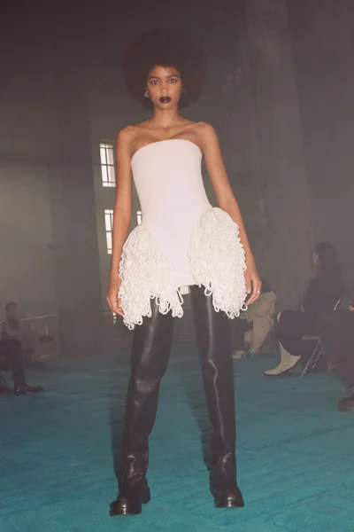 Look 38